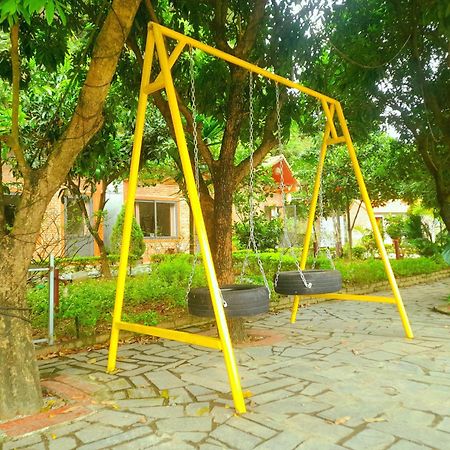 Serena Riverside Homestay - Trang An Ніньбінь Екстер'єр фото